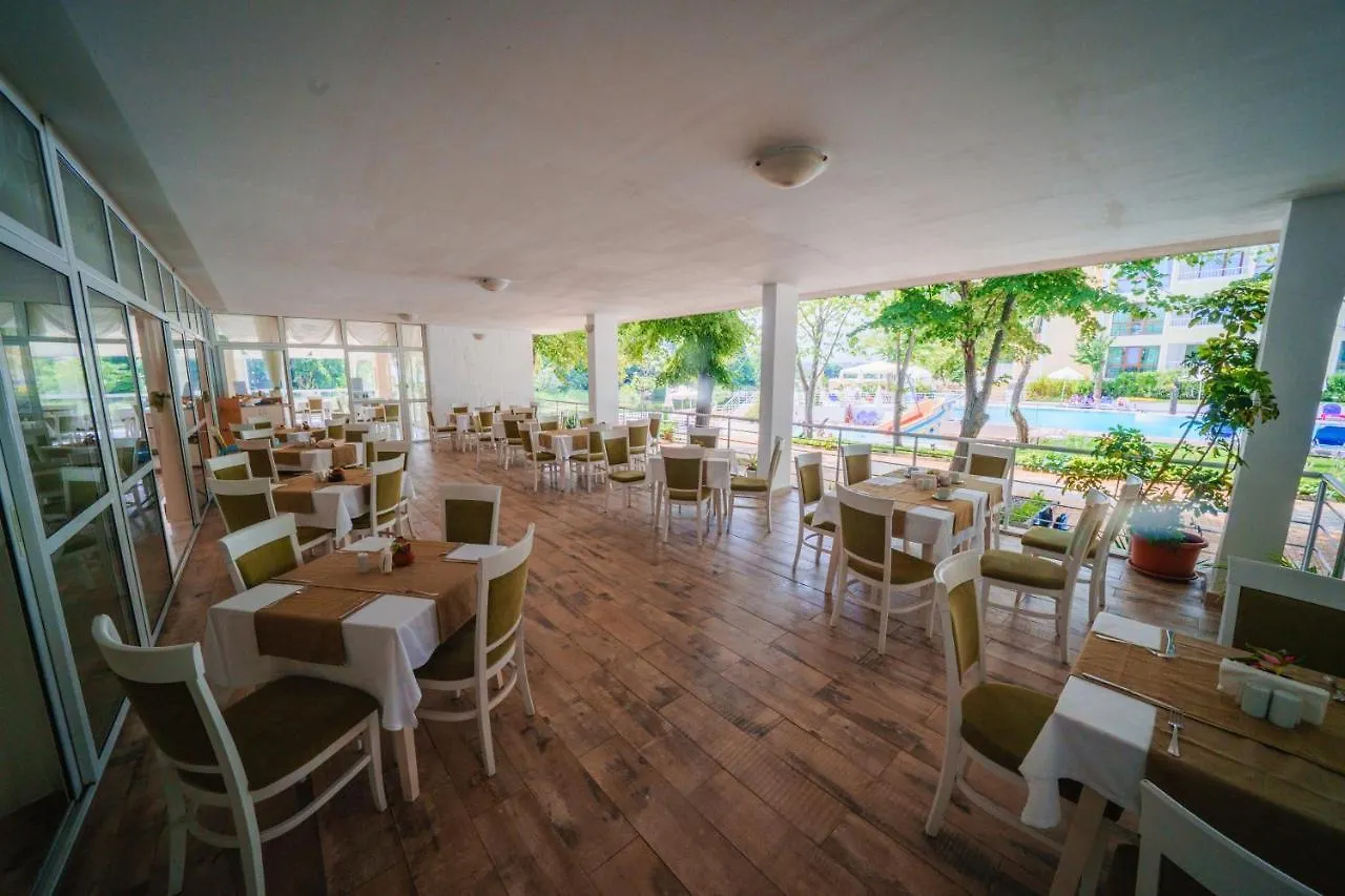 Perla Royal Hotel Primorsko 5*,